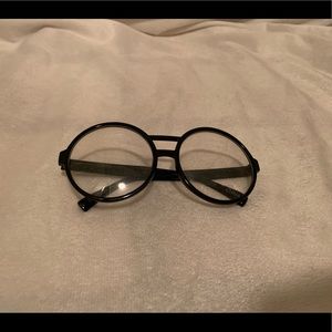 Costume glasses